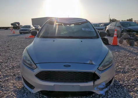 2018 Ford Focus S from USA, damaged, VIN 1FADP3E25JL241261